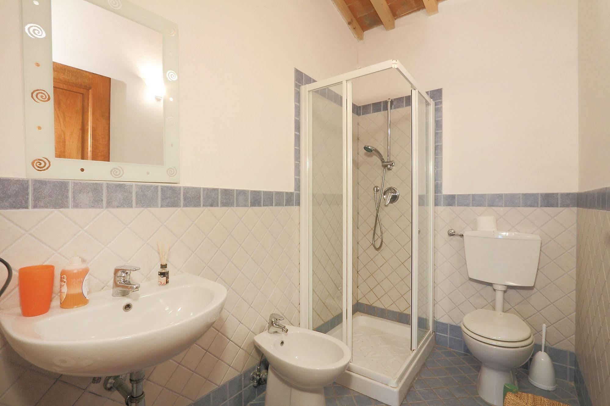 Armonie Del Chianti Bed & Breakfast L'Ugolino Bagian luar foto